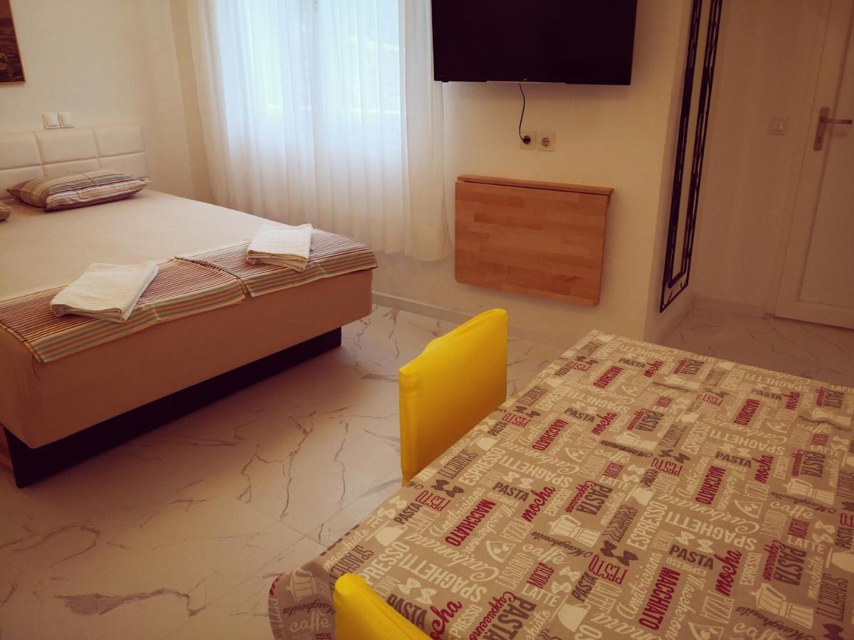 שיבניק City Center Garden Apartments מראה חיצוני תמונה