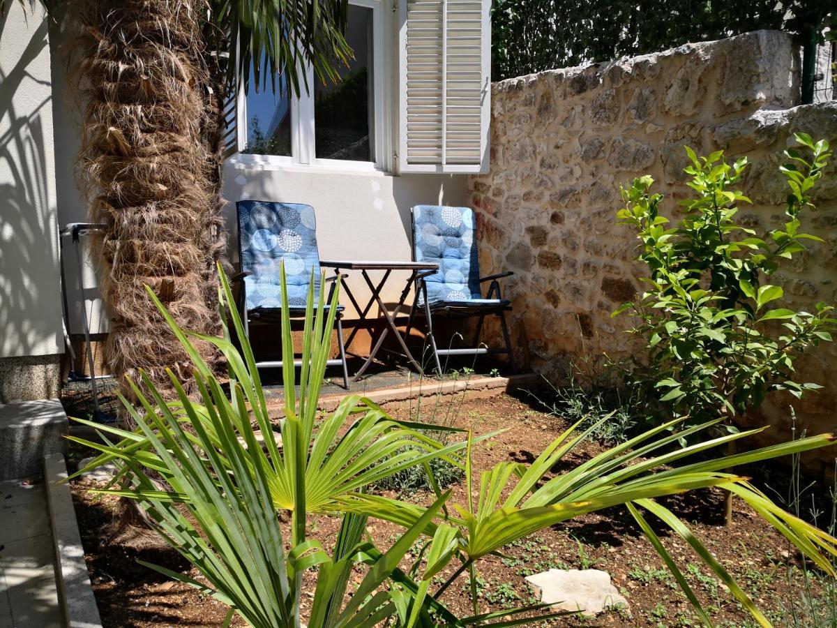 שיבניק City Center Garden Apartments מראה חיצוני תמונה