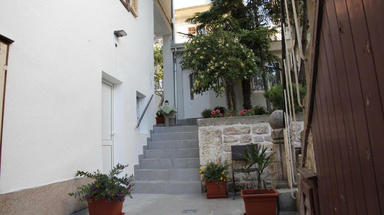 שיבניק City Center Garden Apartments מראה חיצוני תמונה