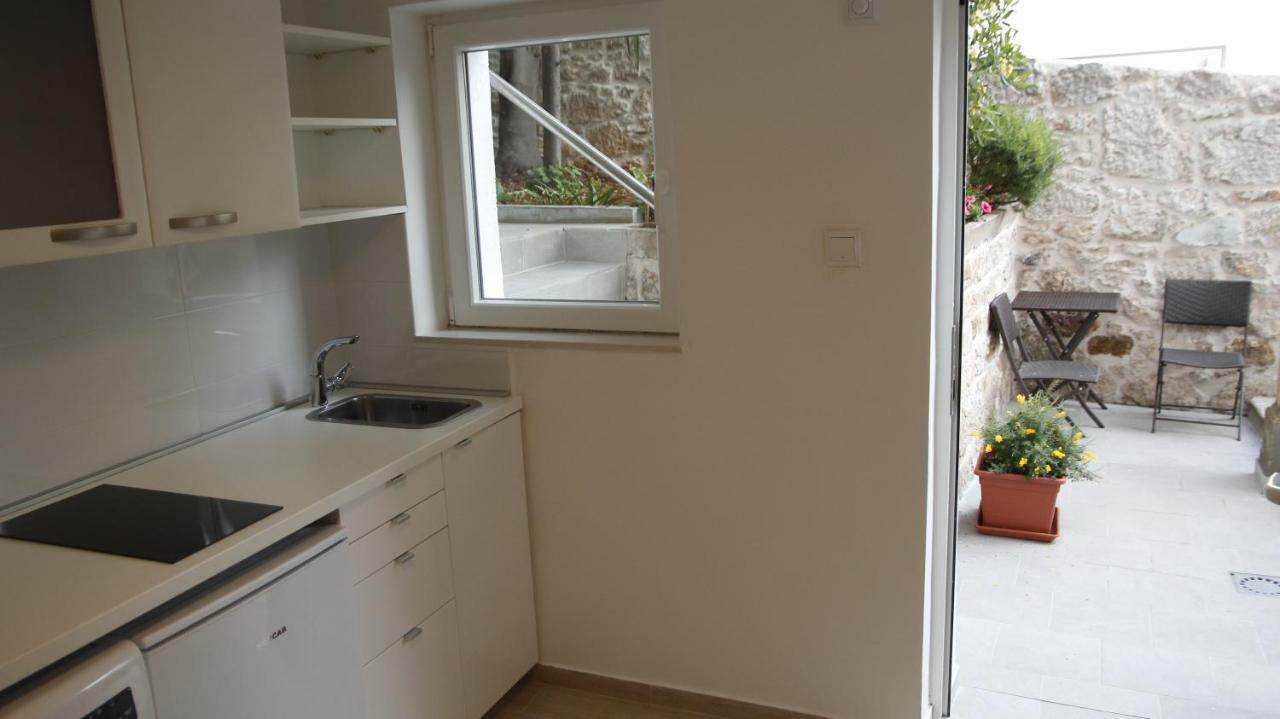 שיבניק City Center Garden Apartments מראה חיצוני תמונה