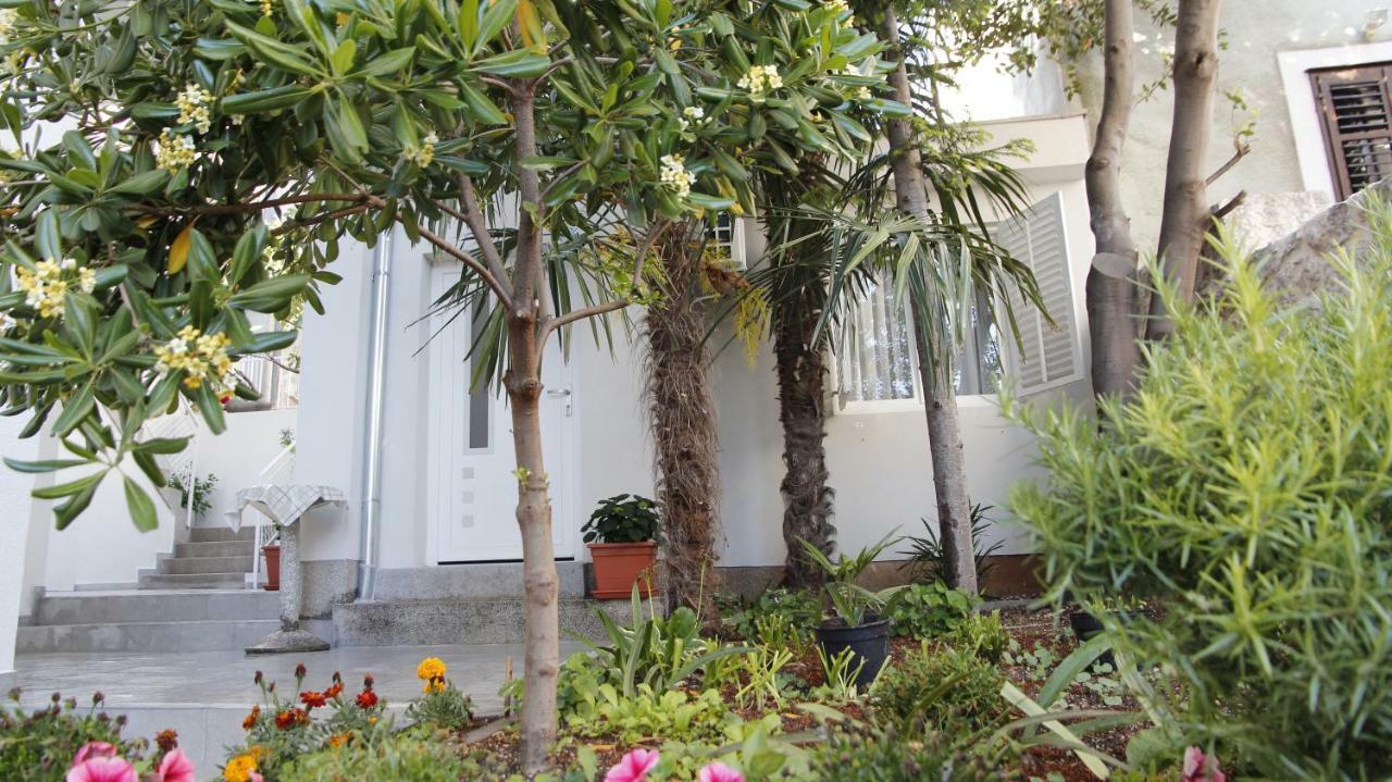 שיבניק City Center Garden Apartments מראה חיצוני תמונה