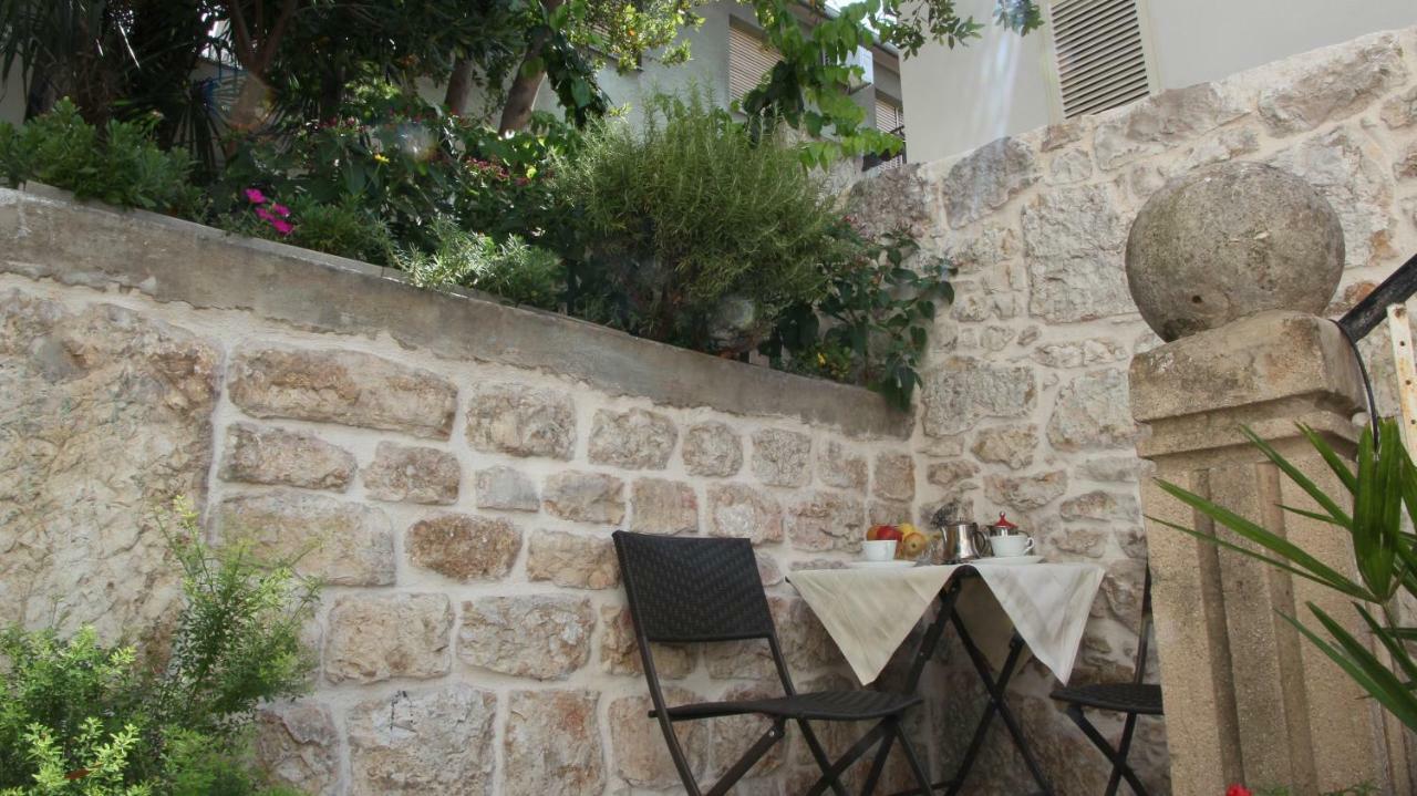 שיבניק City Center Garden Apartments מראה חיצוני תמונה